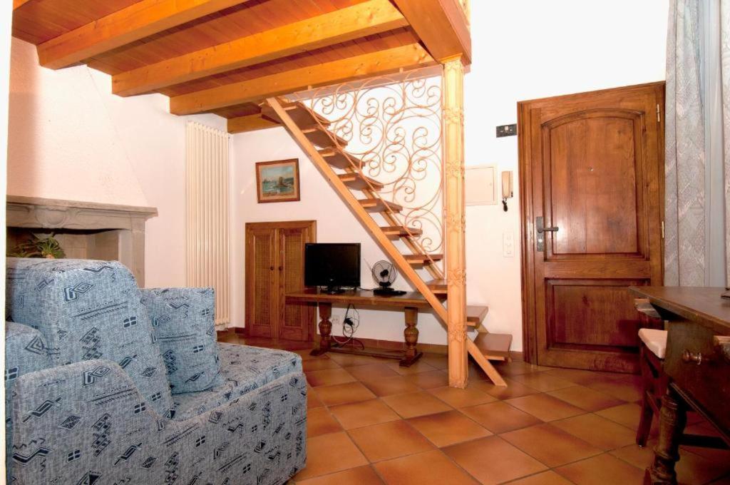 Albergo Ristorante Della Posta Моркоте Экстерьер фото